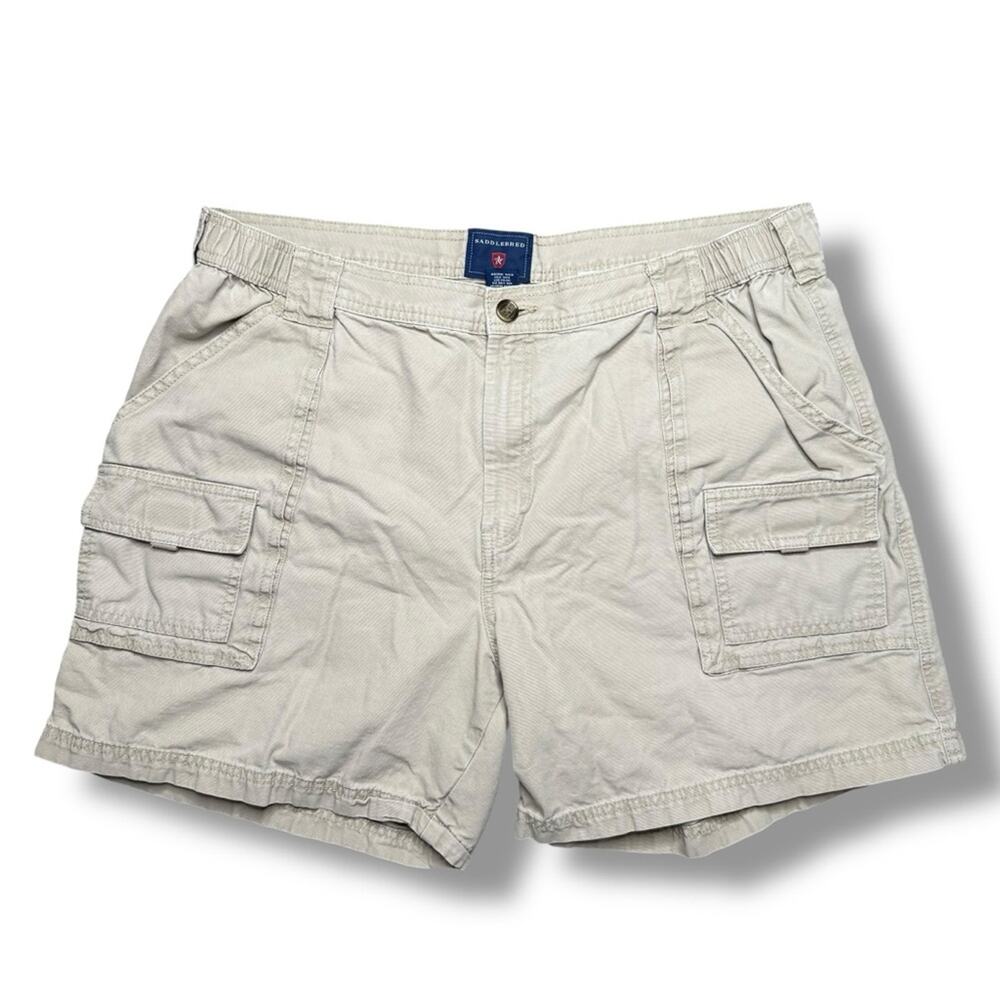 Saddlebred Men’s tan cargo pocket shorts size 40/7 stretchy waist